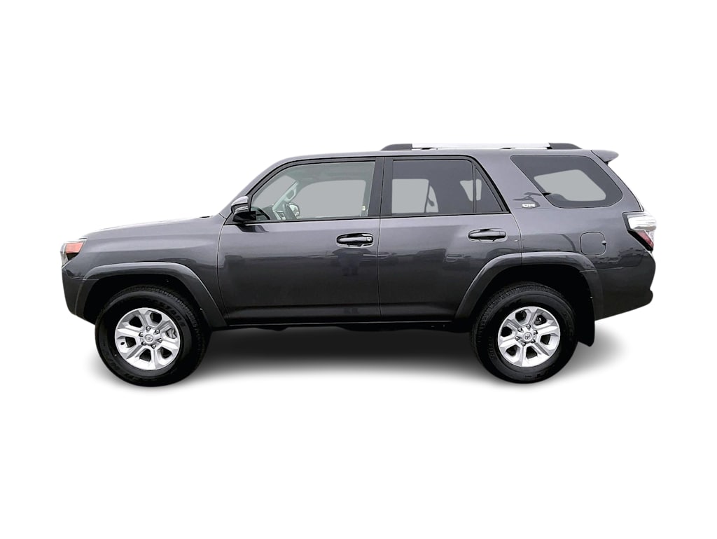 Thumbnail: 2022 Toyota 4Runner - 3