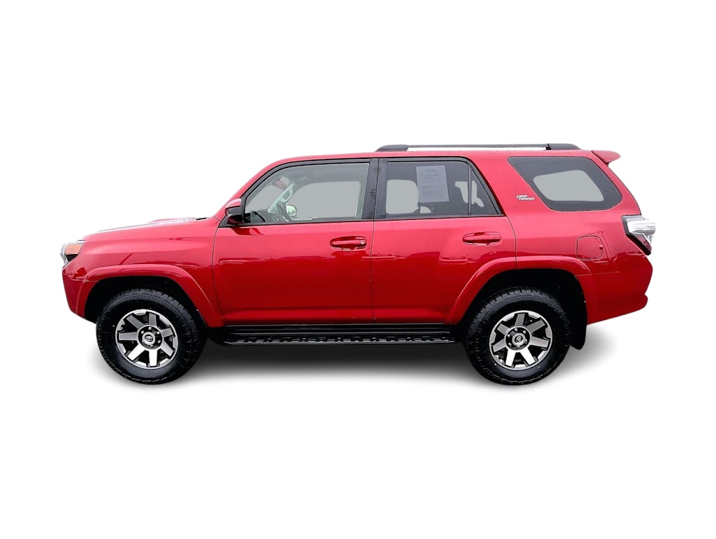Thumbnail: 2024 Toyota 4Runner - 3