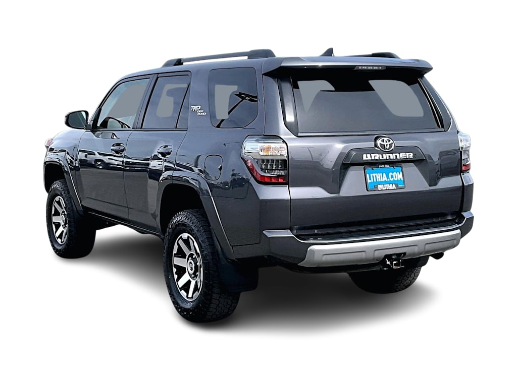 Thumbnail: 2022 Toyota 4Runner - 3