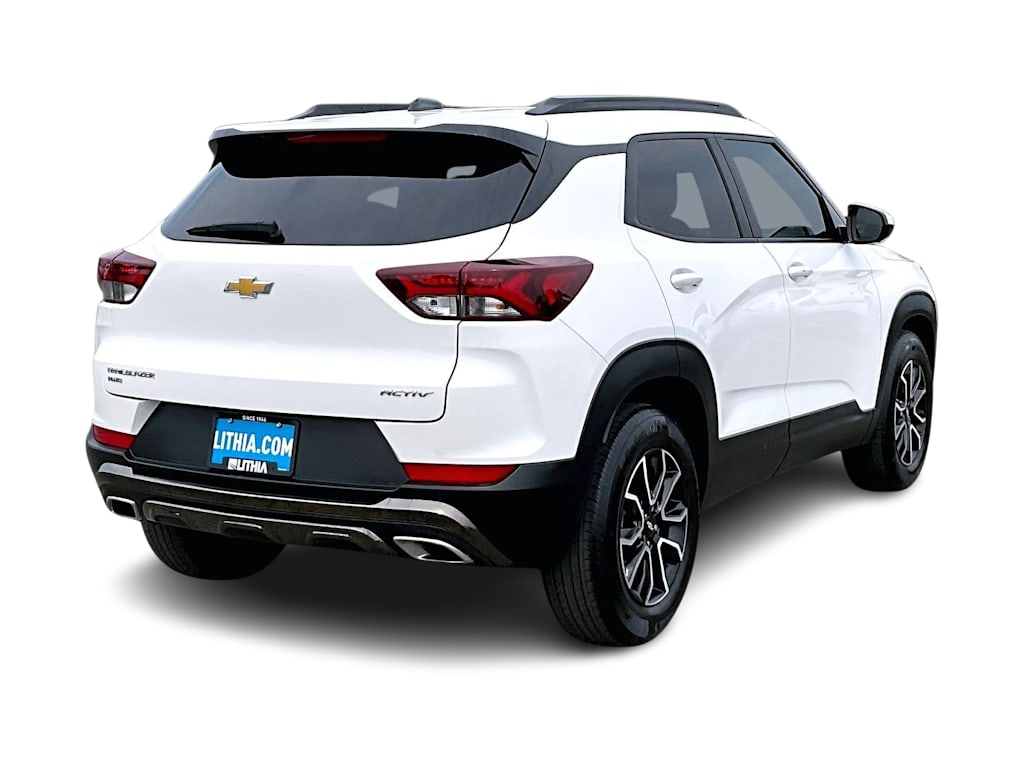 Thumbnail: 2023 Chevrolet TrailBlazer - 23