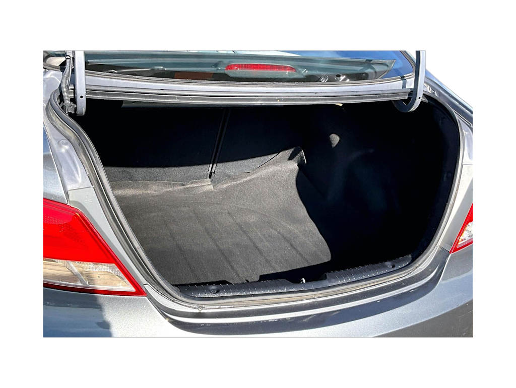 Thumbnail: 2016 Hyundai Accent - 18