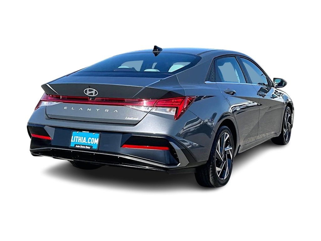 Thumbnail: 2025 Hyundai Elantra - 22