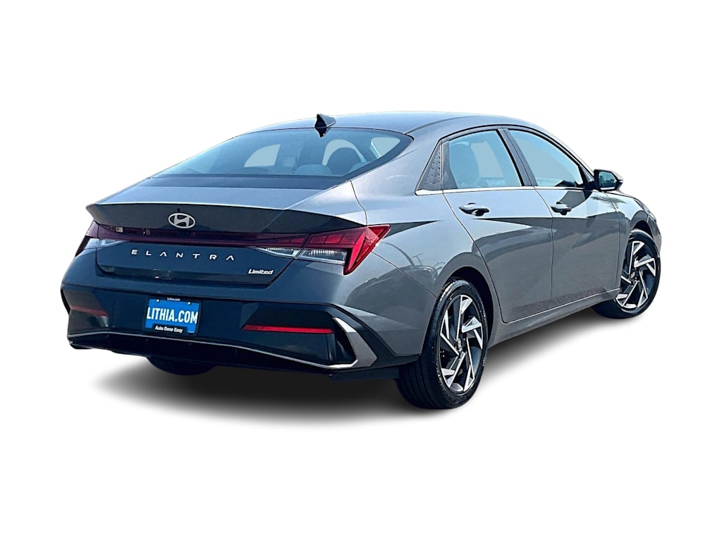 Thumbnail: 2025 Hyundai Elantra - 23
