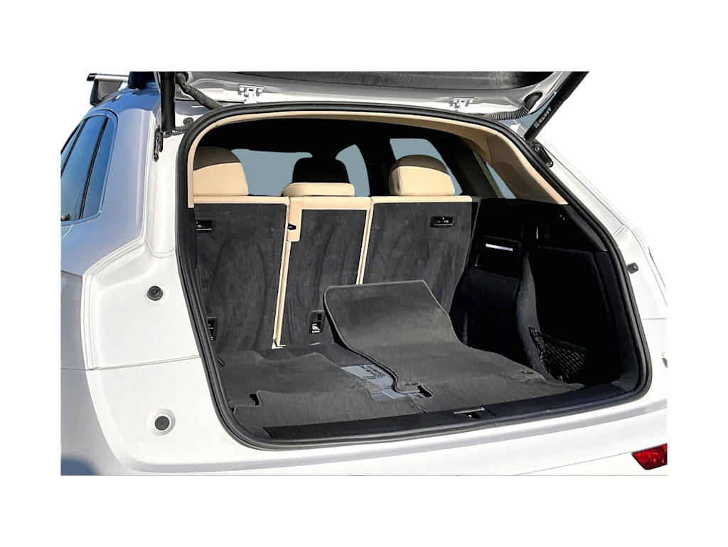 Thumbnail: 2023 Audi Q5 - 19