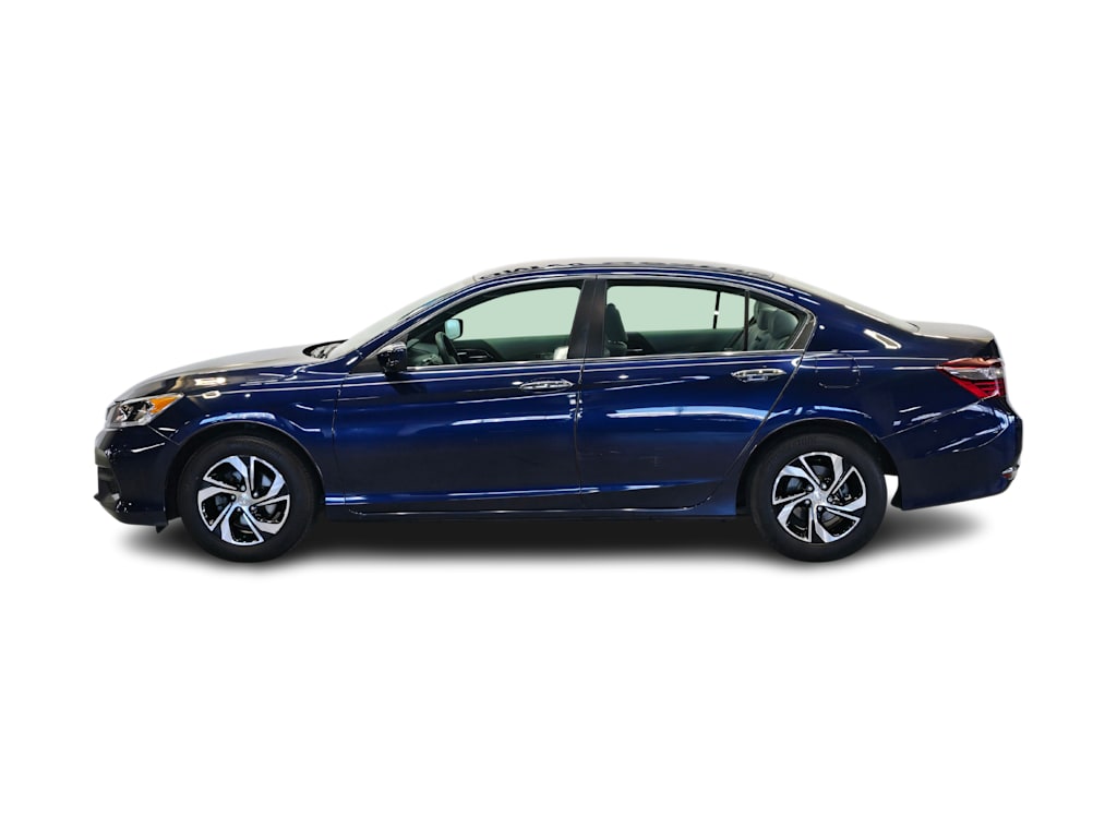 Thumbnail: 2017 Honda Accord - 3