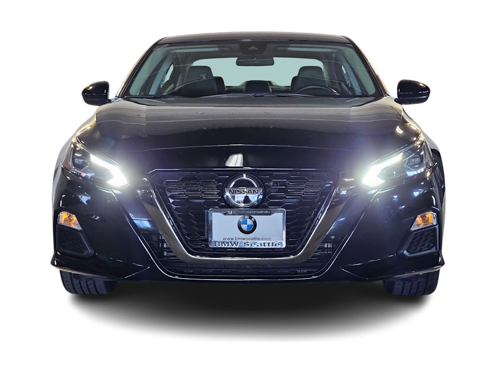 Thumbnail: 2022 Nissan Altima - 6