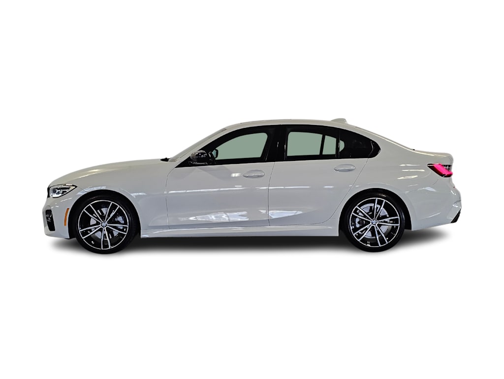 Thumbnail: 2021 BMW 3 Series - 3