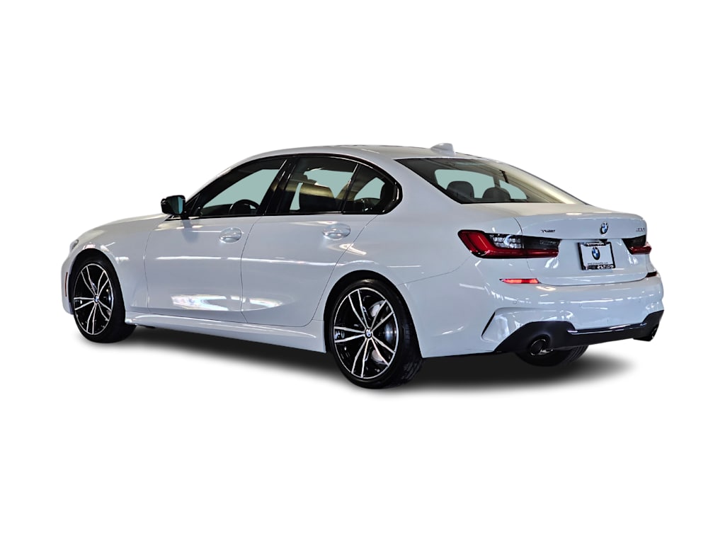 Thumbnail: 2021 BMW 3 Series - 4