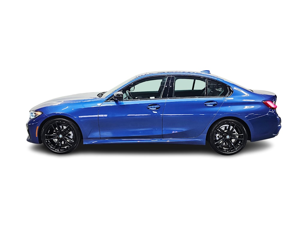 Thumbnail: 2021 BMW 3 Series - 3