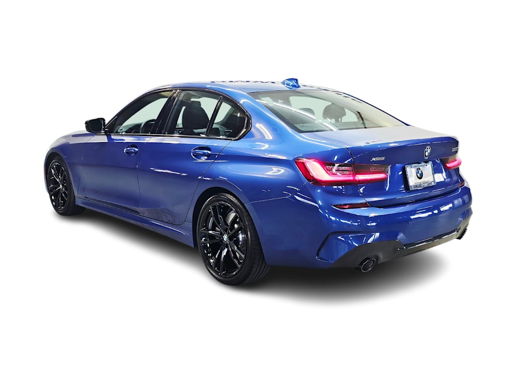Thumbnail: 2021 BMW 3 Series - 4