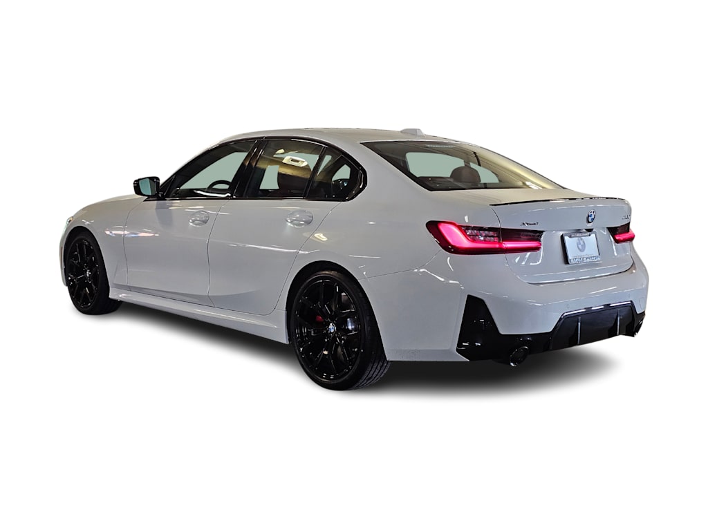 Thumbnail: 2025 BMW 3 Series - 4