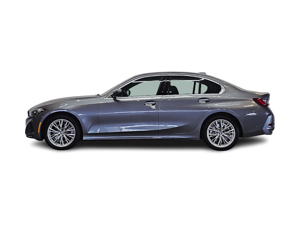 Thumbnail: 2024 BMW 3 Series - 3