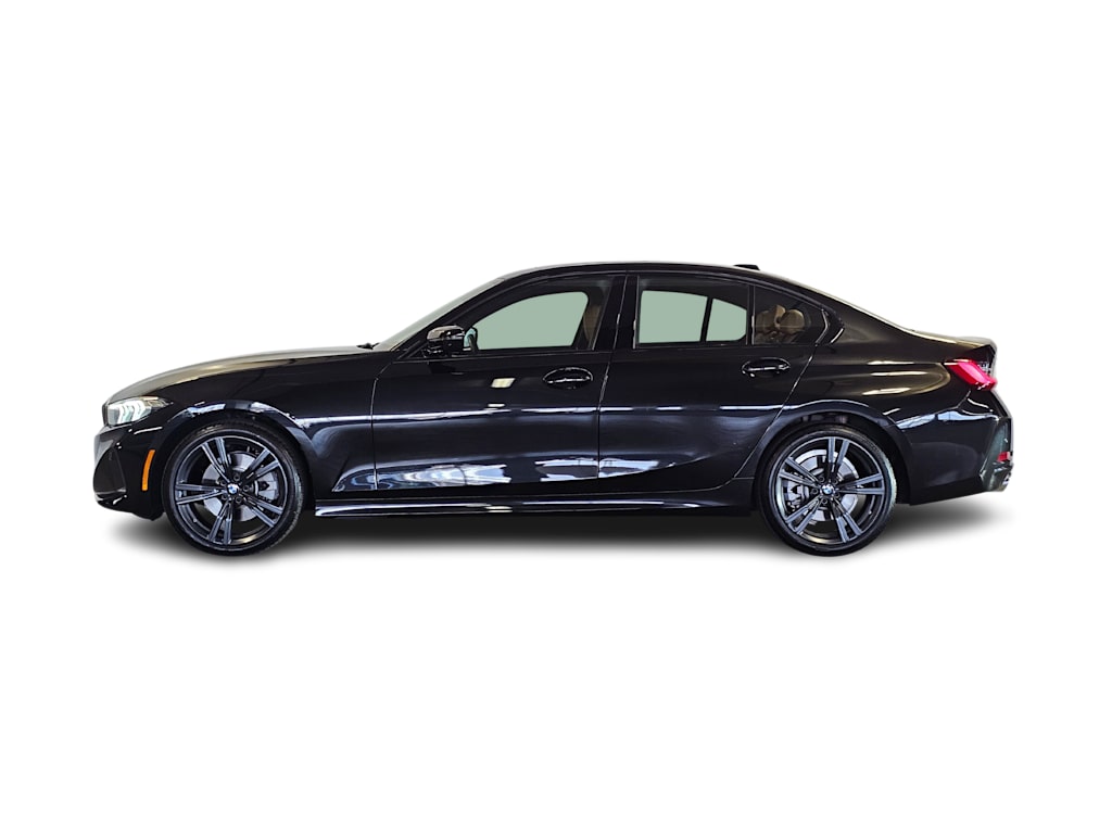 Thumbnail: 2023 BMW 3 Series - 3
