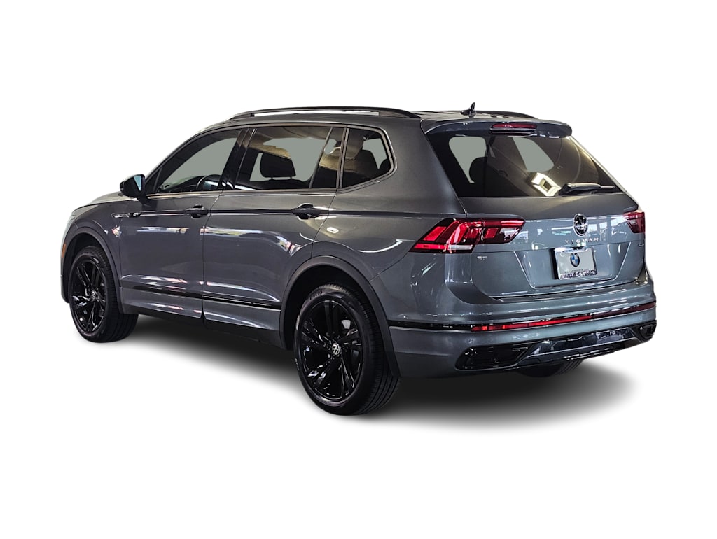 Thumbnail: 2024 Volkswagen Tiguan - 4