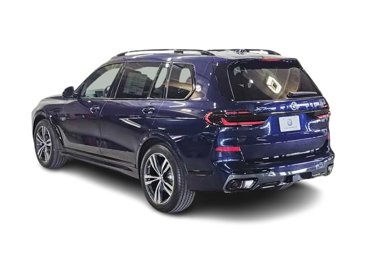 Thumbnail: 2026 BMW X7 - 4