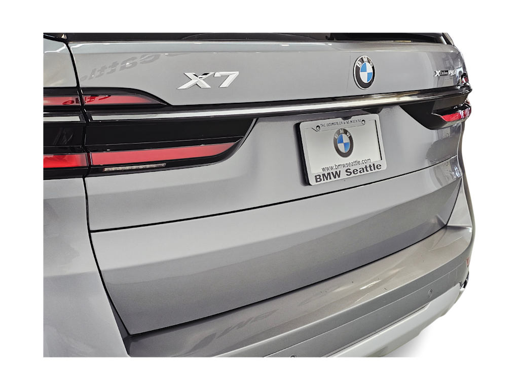 Thumbnail: 2024 BMW X7 - 20