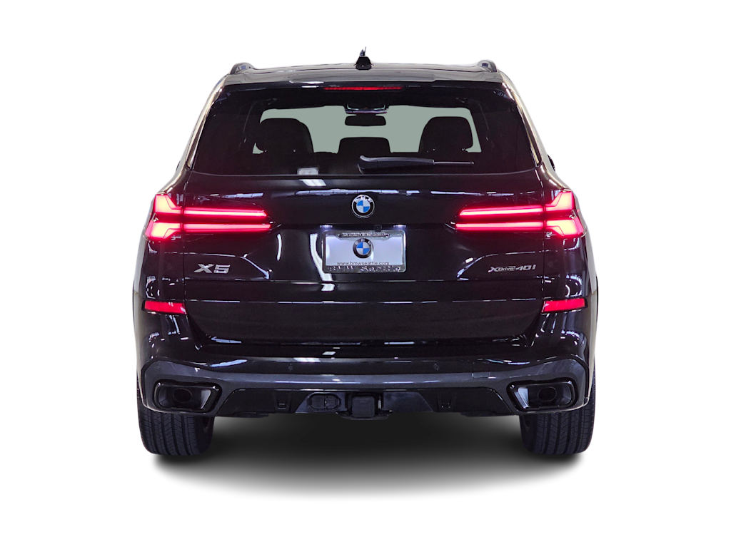 Thumbnail: 2026 BMW X5 - 5