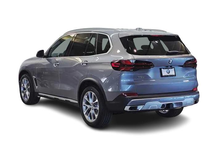 Thumbnail: 2026 BMW X5 - 4