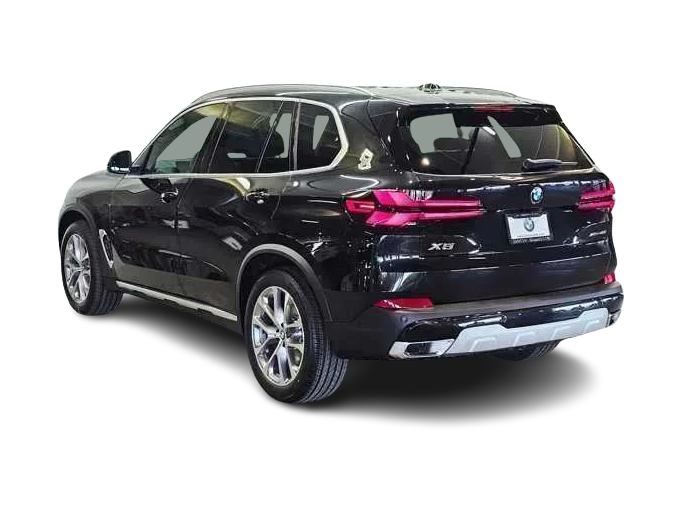 Thumbnail: 2026 BMW X5 - 4
