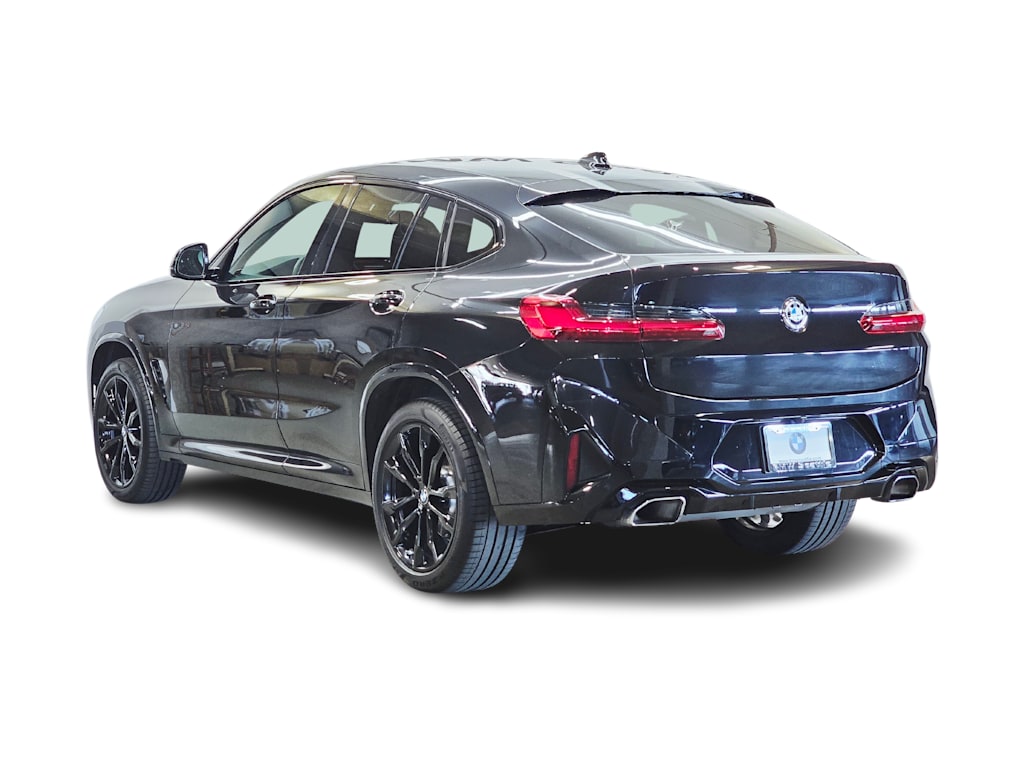Thumbnail: 2022 BMW X4 - 4