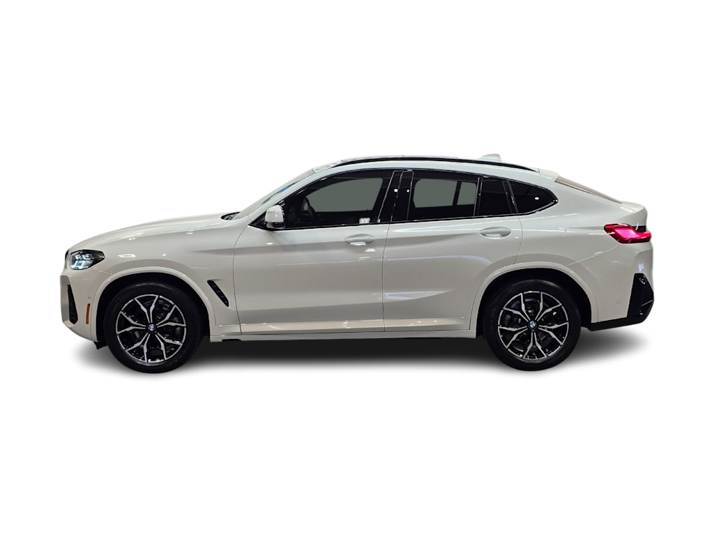 Thumbnail: 2024 BMW X4 - 3