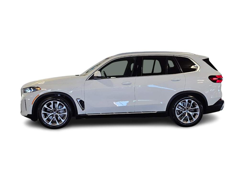 Thumbnail: 2024 BMW X5 - 3