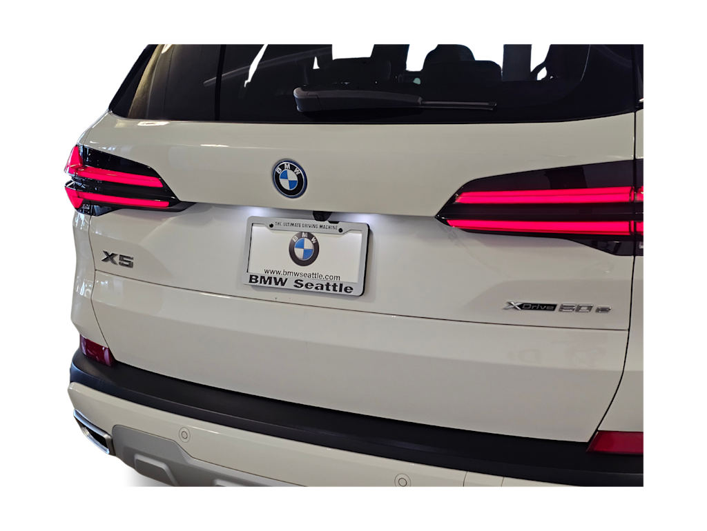 Thumbnail: 2024 BMW X5 - 23