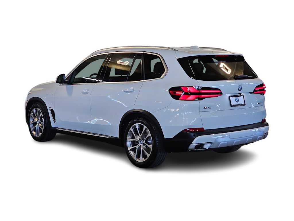 Thumbnail: 2024 BMW X5 - 22
