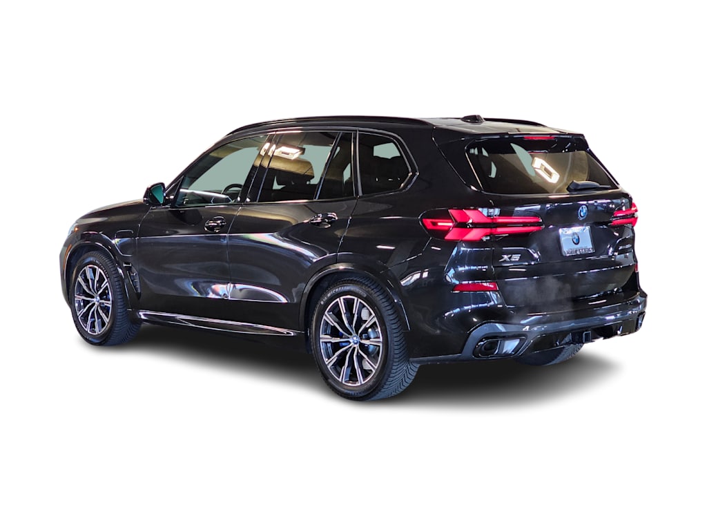 Thumbnail: 2024 BMW X5 - 4