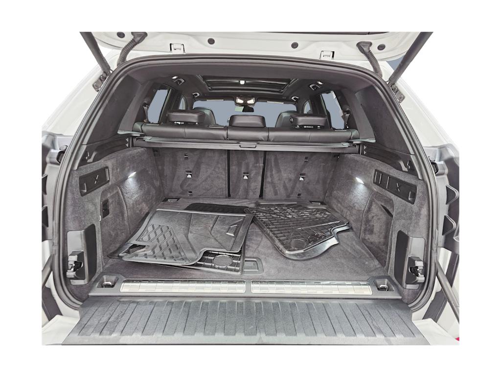 Thumbnail: 2025 BMW X5 - 17