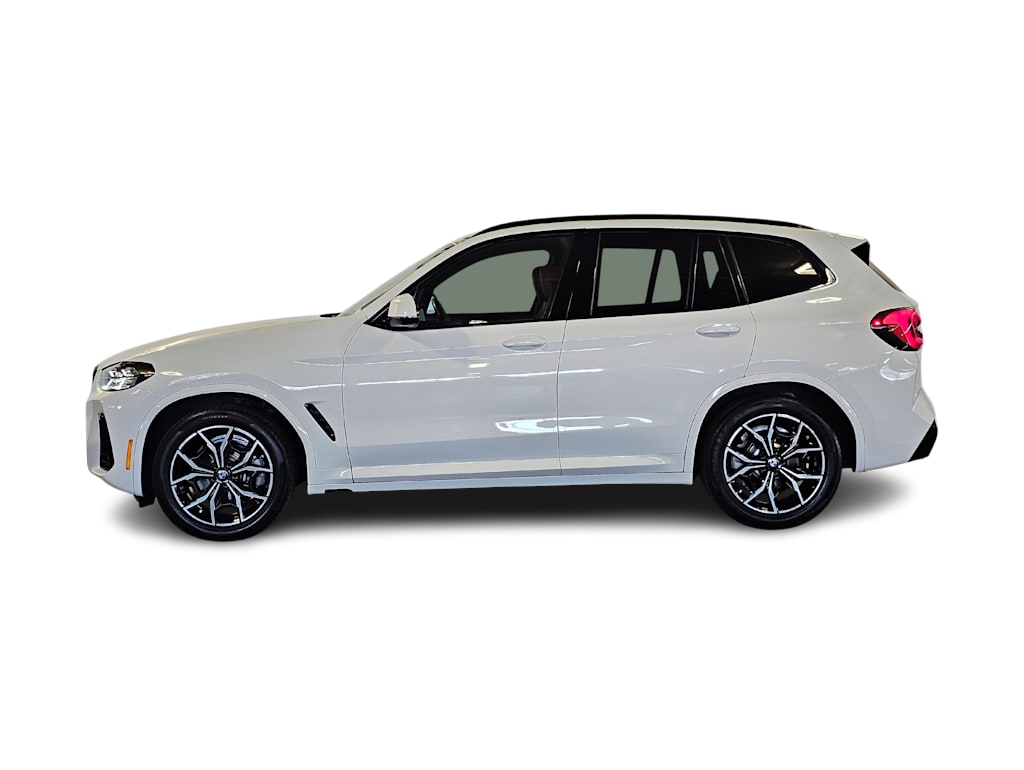 Thumbnail: 2023 BMW X3 - 3