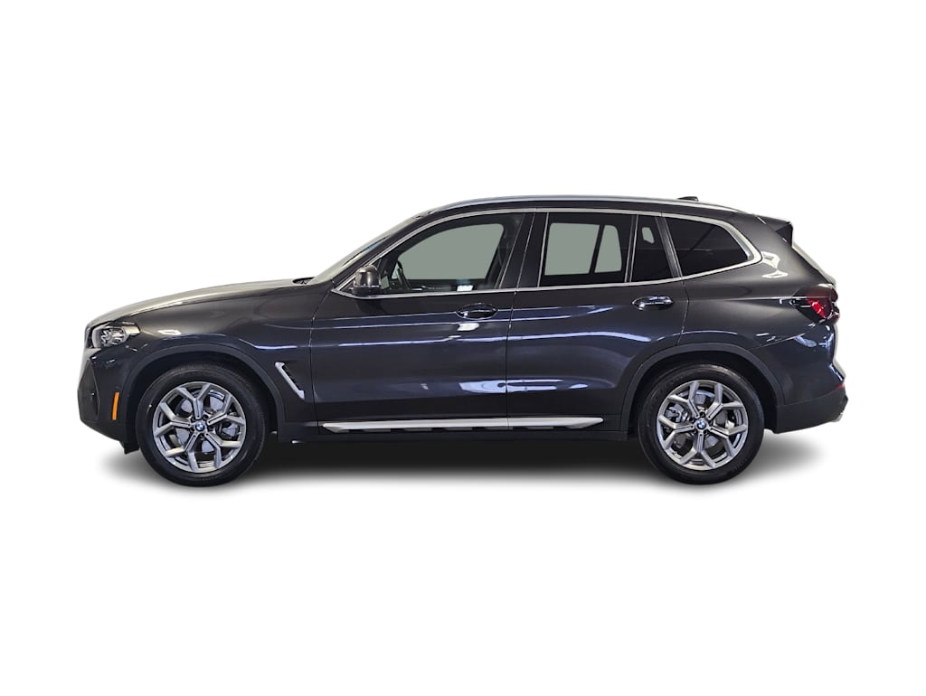 Thumbnail: 2023 BMW X3 - 3