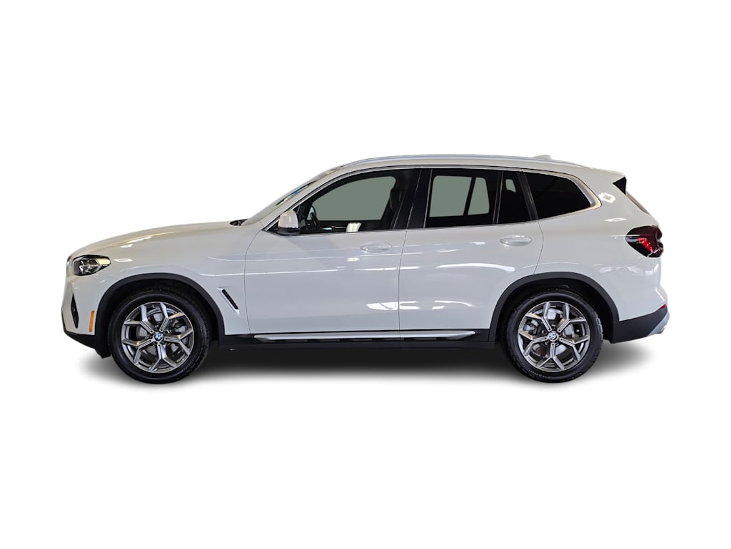Thumbnail: 2022 BMW X3 - 3