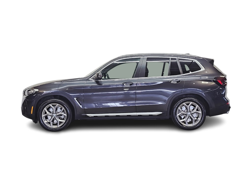 Thumbnail: 2022 BMW X3 - 3