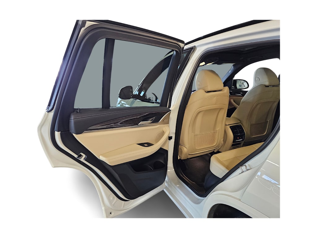 Thumbnail: 2022 BMW X3 - 18
