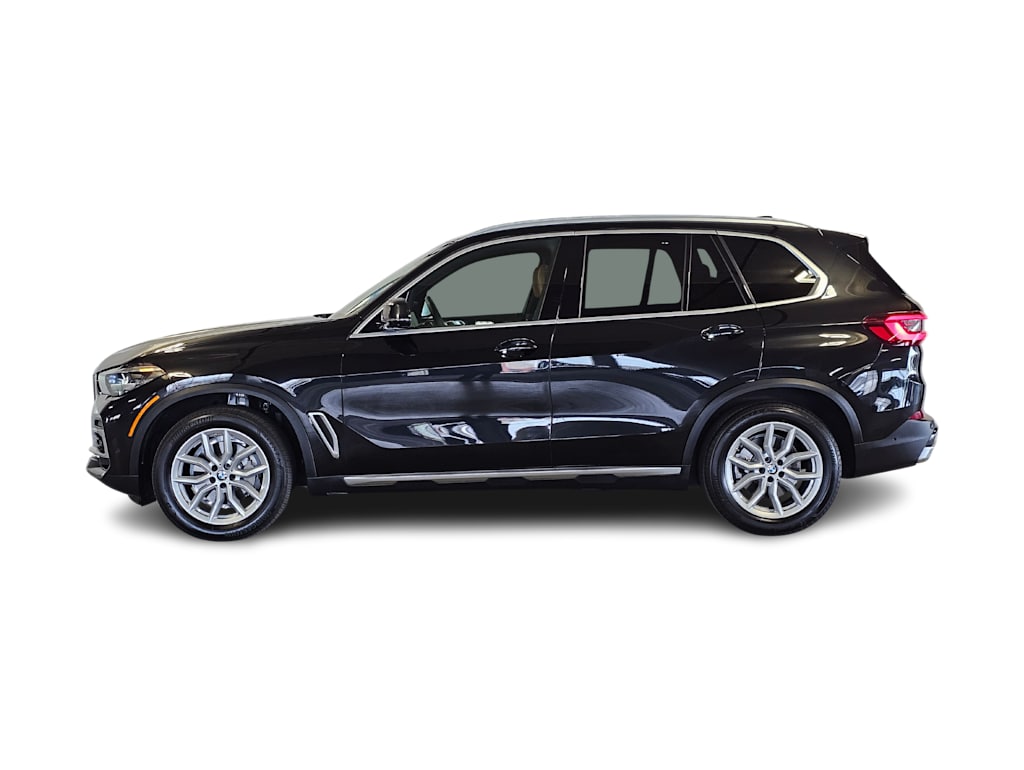 Thumbnail: 2023 BMW X5 - 3