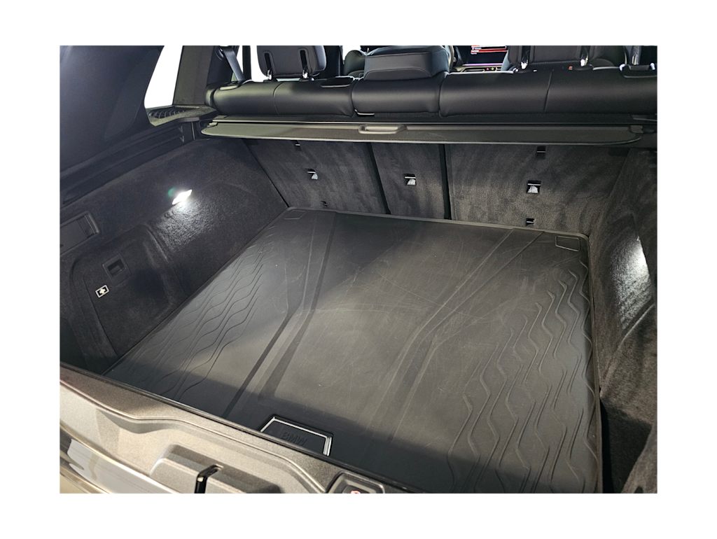 Thumbnail: 2023 BMW X5 - 18
