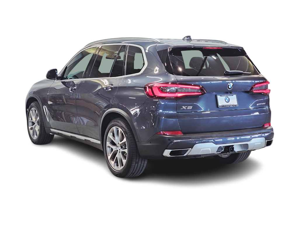 Thumbnail: 2021 BMW X5 - 4