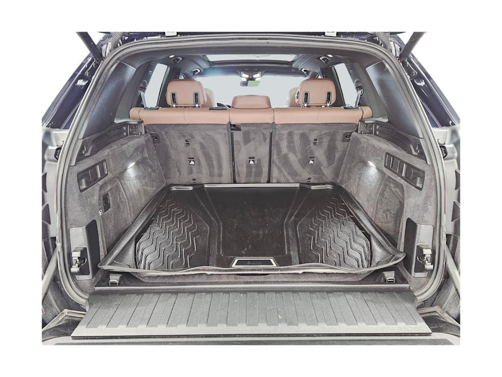 Thumbnail: 2021 BMW X5 - 18