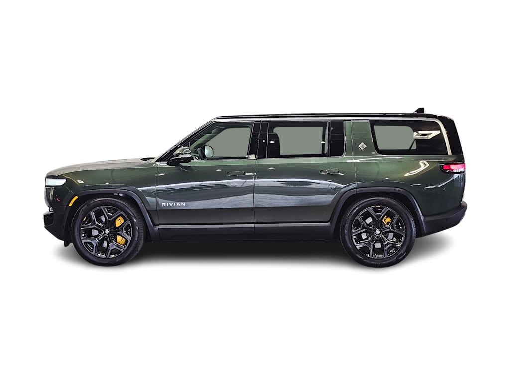 Thumbnail: 2023 Rivian R1S - 3