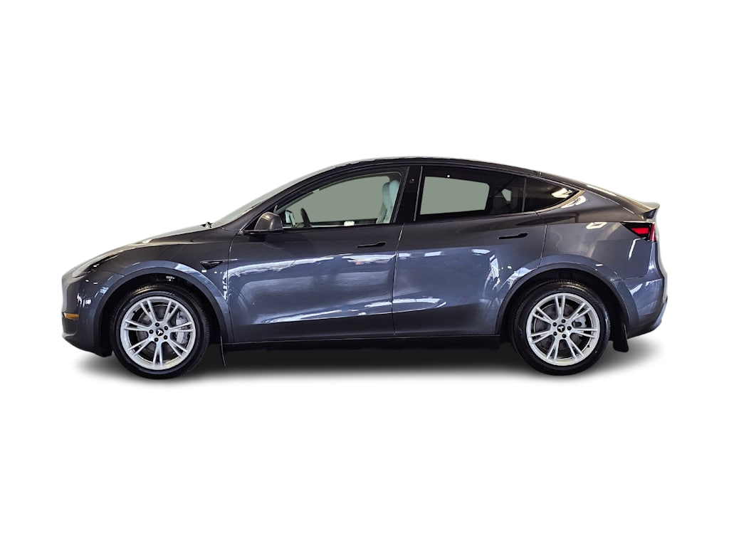 Thumbnail: 2023 Tesla Model Y - 3