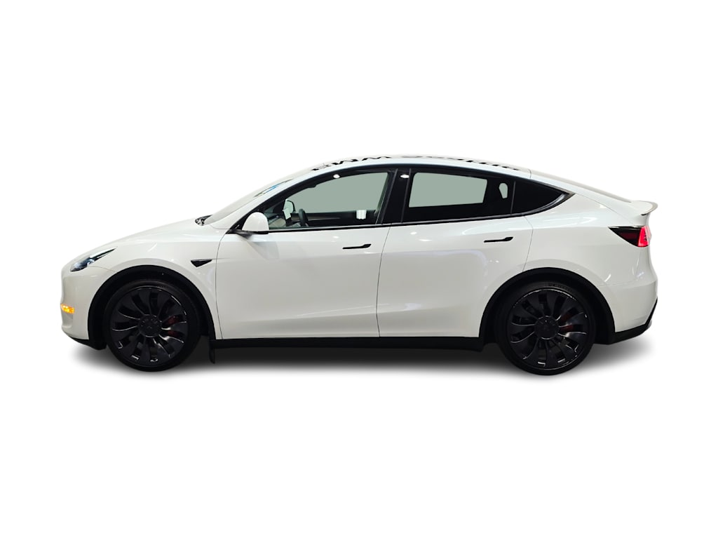 Thumbnail: 2022 Tesla Model Y - 3