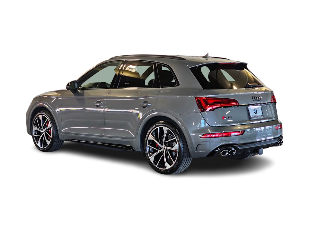 Thumbnail: 2024 Audi SQ5 - 4