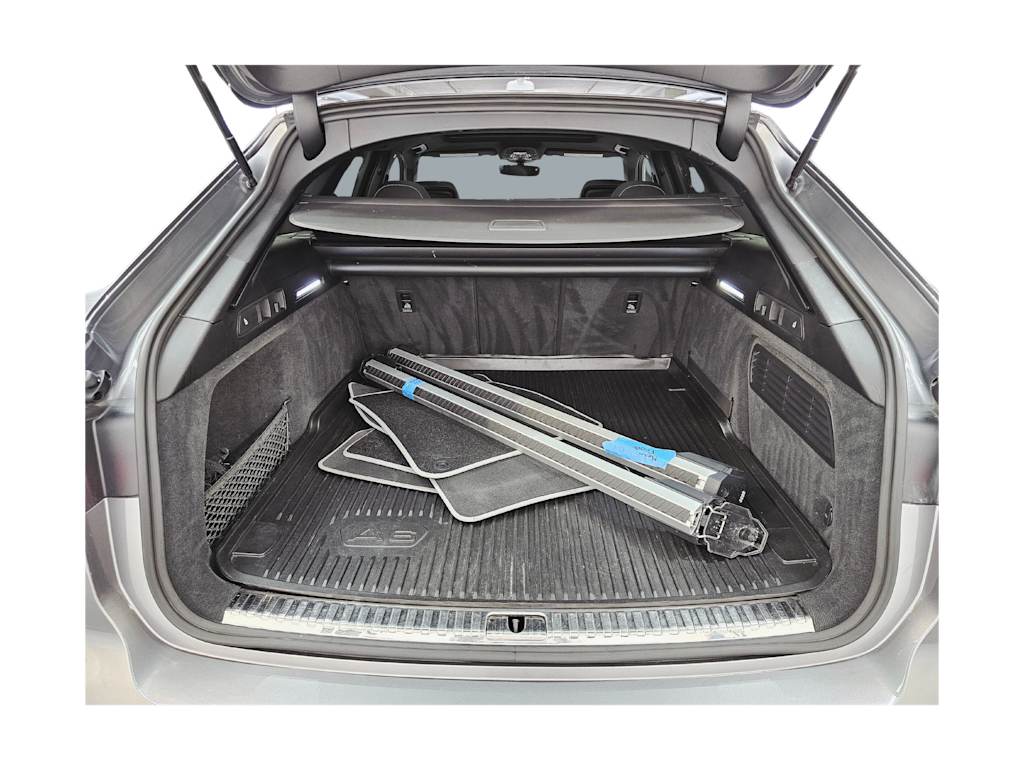 Thumbnail: 2021 Audi A6 - 17