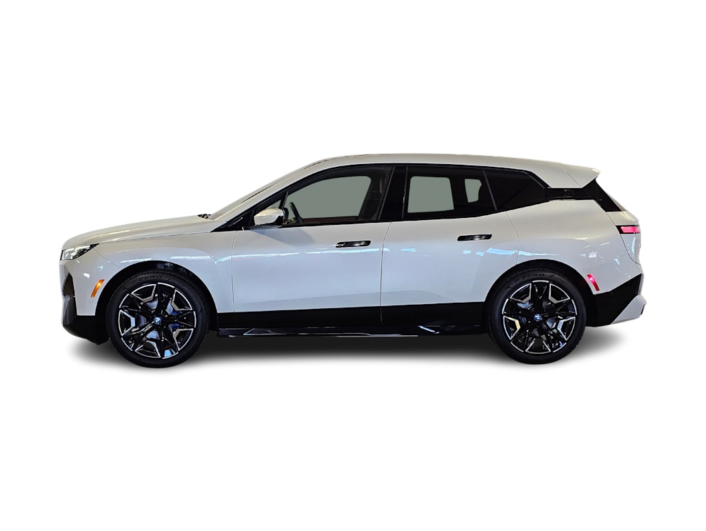 Thumbnail: 2024 BMW iX - 3