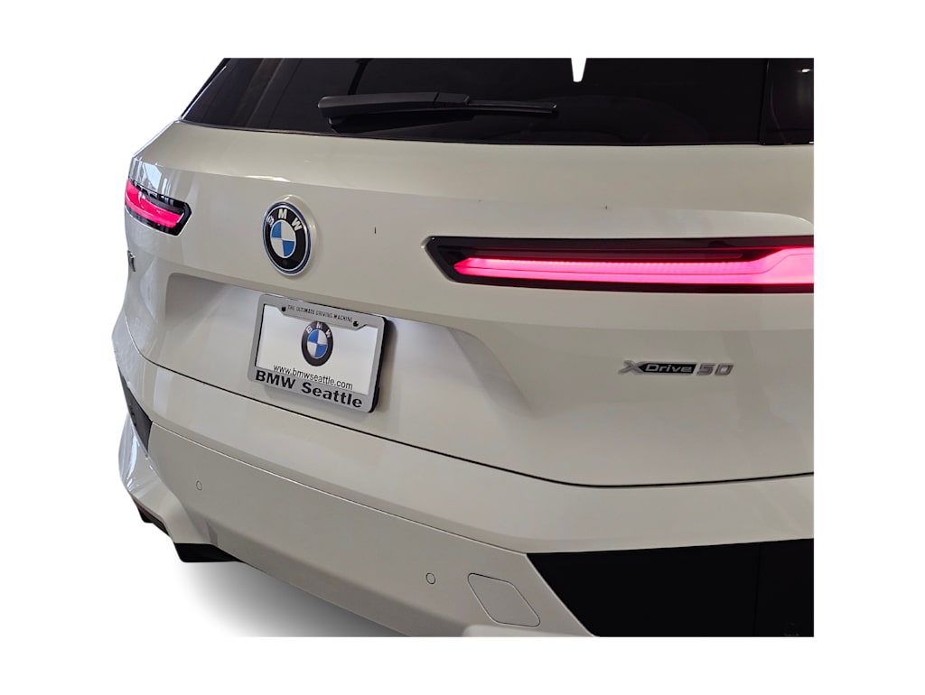 Thumbnail: 2024 BMW iX - 21