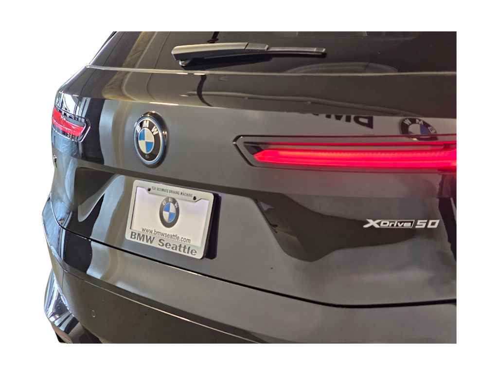 Thumbnail: 2024 BMW iX - 20
