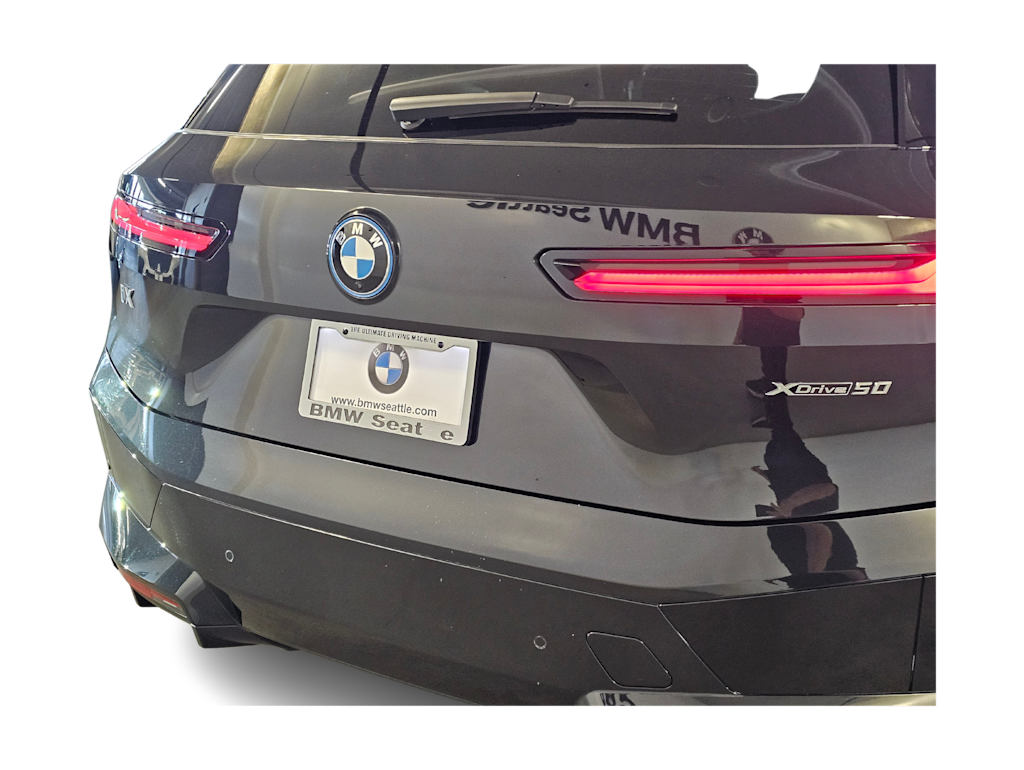 Thumbnail: 2024 BMW iX - 18