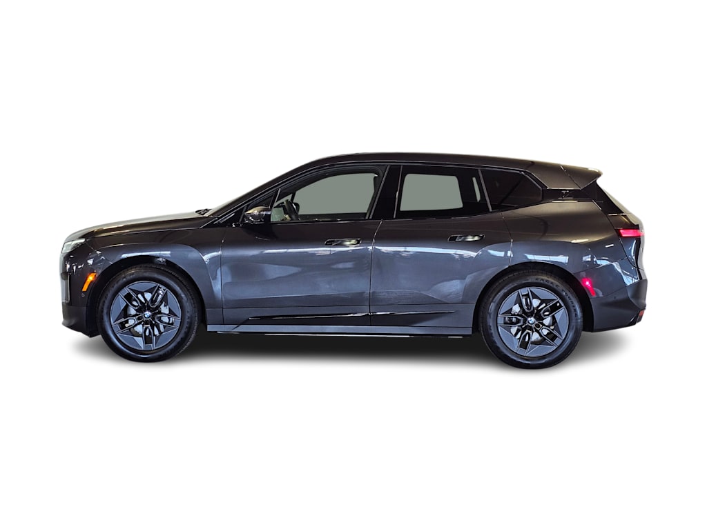 Thumbnail: 2024 BMW iX - 3