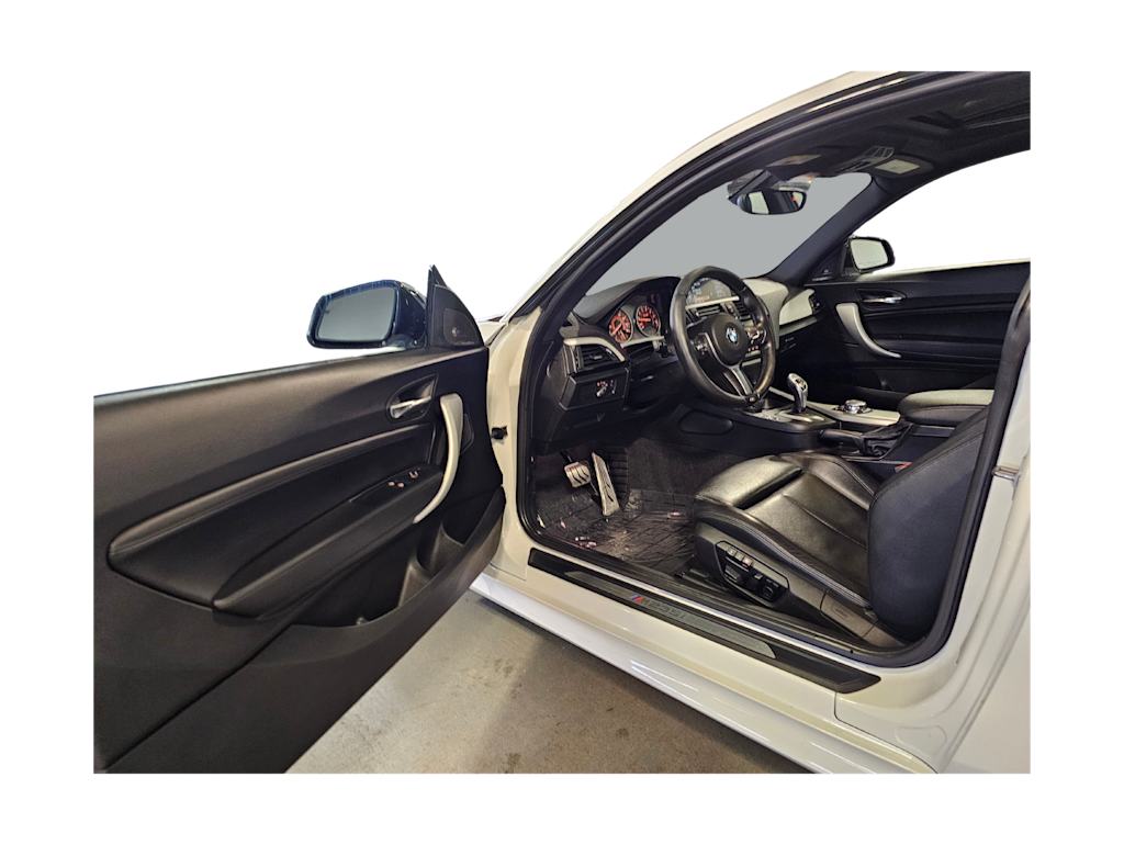 Thumbnail: 2015 BMW 2 Series - 35